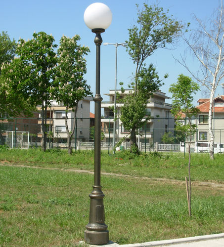 Straßenlaterne - M6 - KRONEMAG MILLENIUM srl - klassisch / Gusseisen / andere Lichtquellen