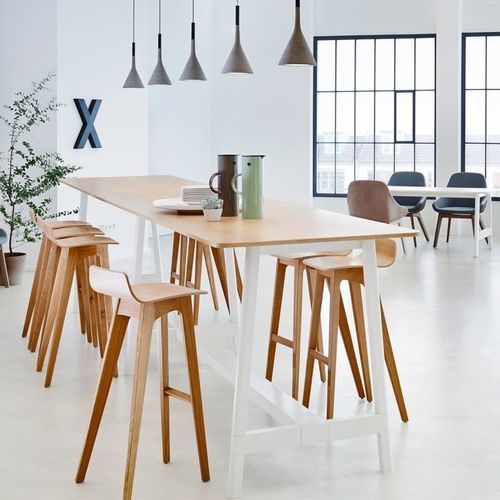 Moderner Tisch - DOCKS  - Ophelis - Holz / melaminbeschichtet / Gestell aus Metall