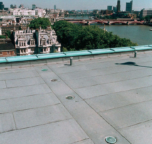 Metall-Bodenablauf - RAINWATER OUTLETS - ACO Building Drainage - für Terrasse / für Industrieanwendung / Gitter