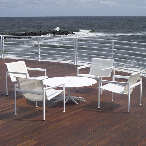 Moderner Couchtisch - Petal® - Knoll international - Polyurethan / Gestell aus Aluminiumguss / rund