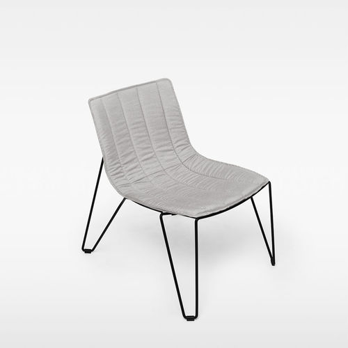 Moderner Kaminsessel - TIO EASY - Massproductions - Metall / mit abnehmbarem Kissen