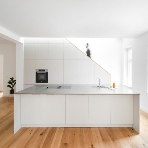 Moderne Küche - MG - MYKILOS - Holz / Kunststein / Keramik
