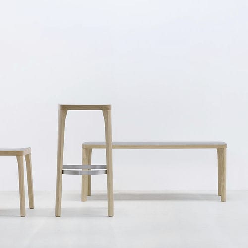 Moderner Barhocker - ST6N - HUSSL - Holz / für Gewerbegebrauch