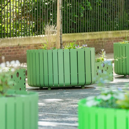Pflanzkübel / galvanisiertem Stahl - STRIPES  - Vestre - rund / hochbelastbar / 100% recycelbar