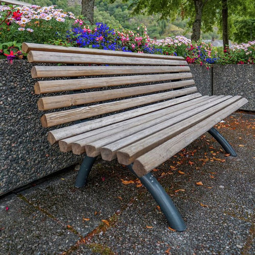 Klassische Bank für den öffentlichen Raum - URBAN  - Vestre - galvanisiertem Stahl / Holz / mit Rückenlehne