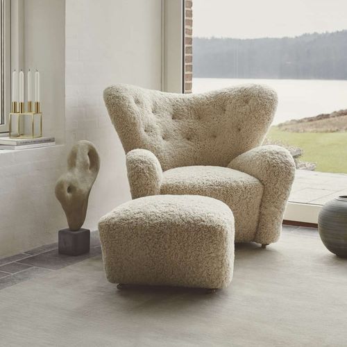 Fußschemel / skandinavisches Design - THE TIRED MAN - by Lassen - Stoff / Eiche / Schaffell