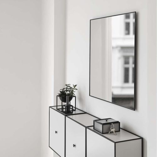 Wandmontierter Spiegel - VIEW - by Lassen - modern / quadratisch / Metall