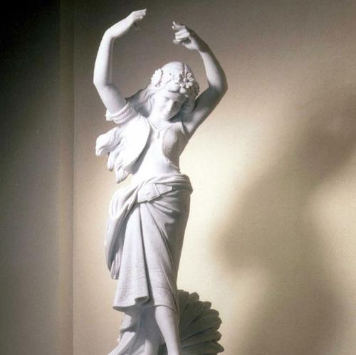 Natursteinskulptur - GIPSY - Leonardo Caminetti GmbH