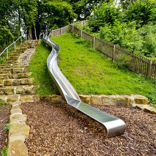 Drehende Rutsche - CURE HOUSE HORN-BAD MEINBERG - atlantics GmbH - für Spielplätze / Edelstahl
