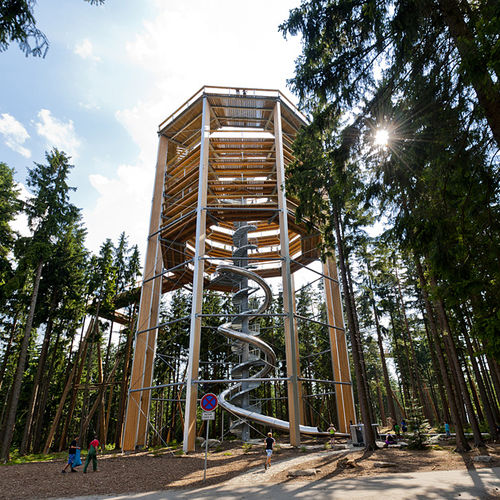 Drehende Rutsche - TREE TOP WALK LIPNO  - atlantics GmbH - für Spielplätze / Edelstahl / Hochgeschwindigkeit