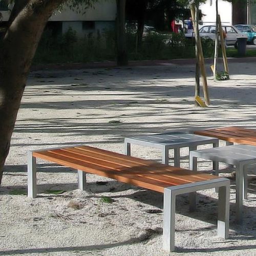 Moderne Bank für den öffentlichen Raum - CLÉO  - univers & cité | mobilier urbain - Holz / Stahl / ohne Rückenlehne