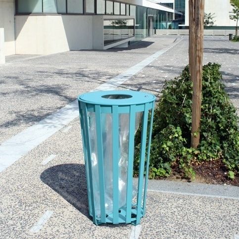 Park-Abfallbehälter - Silo - univers & cité | mobilier urbain - aus lackiertem Stahl / Antiterror / mit Deckel