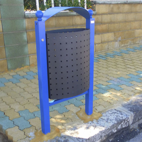 Park-Abfallbehälter - VALENCIA - VASART URBAN DESIGN - bodenstehend / Edelstahl / aus lackiertem Metall