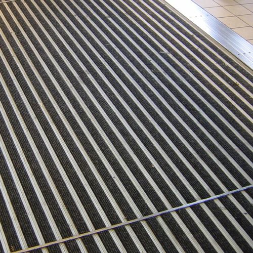 Eingangsmatte für öffentliche Einrichtungen - NUWAY CONNECT - Forbo Flooring Systems - Aluminium / Polyamid / Schmutzfang