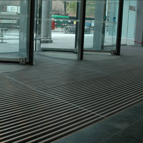 Eingangsmatte für öffentliche Einrichtungen - NUWAY TUFTIGUARD HEAVY DUTY - Forbo Flooring Systems - Aluminium / Polyamid / Schmutzfang