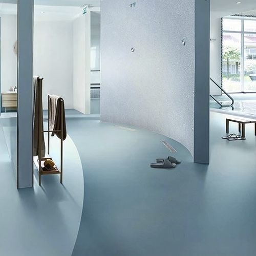 Vinyl-Bodenbelag - SAFESTEP AQUA  - Forbo Flooring Systems - für den Innenraum / für Feuchträume / für Dienstleistungsbereich