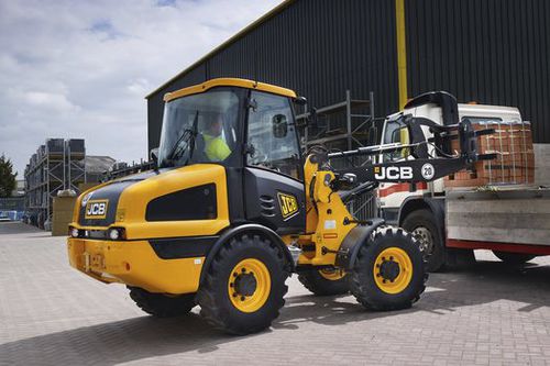Standard-Baggerlader - 427 - JCB Deutschland GmbH