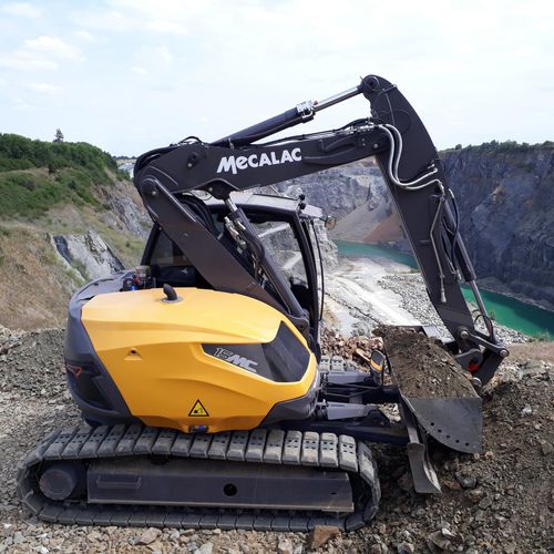 Bagger / mittlere Größe - 15MC - MECALAC Baumaschinen GmbH - auf Raupen / kompakt / drehbar