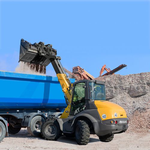 Lader mit Gummireifen - AT 900 - MECALAC Baumaschinen GmbH - für Baustelle / teleskopisch / für Baustelle