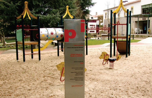 Werbestele - TOTEM PI - EUROBOLLARD