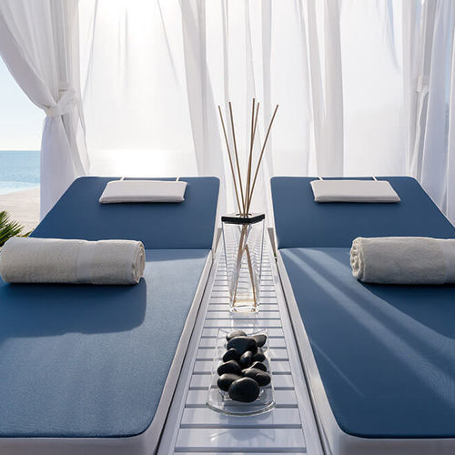 Einzelbett Matratze - ICARO - Crema Outdoor S.r.l. - Polyurethan / weiß / für Gewerbegebrauch