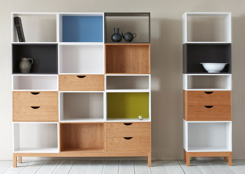 Modul-Bücherregal - VIGO - PINCH - modern / Holz / lackiertes Holz