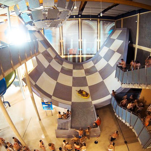 Drehende Rutsche - SIDE WINDER - Van Egdom - für Aquapark / Mehrfach / mit Schwimmreifen