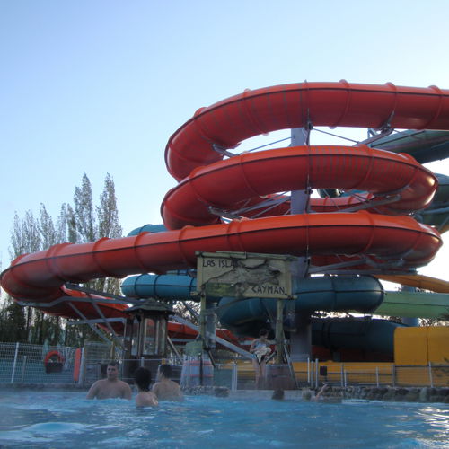 Drehende Rutsche - MAGIC OVAL - Van Egdom - für Aquapark / Mehrfach / mit Schwimmreifen