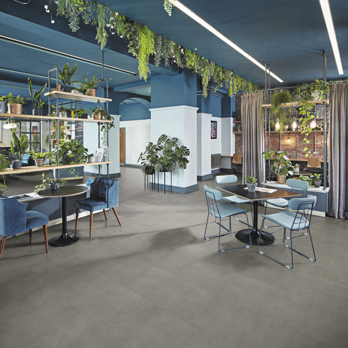 Vinyl-Bodenbelag - KORLOK : FOSSIL - Designflooring - für den Innenraum / Industrie / für Wohnhaus