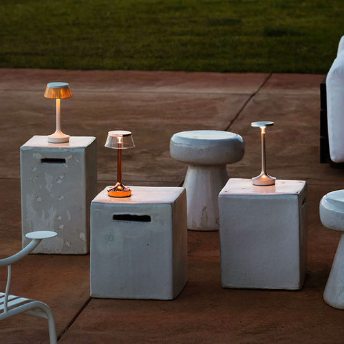 Tischlampe - BON JOUR UNPLUGGED - FLOS - Aluminium / PMMA / ABS