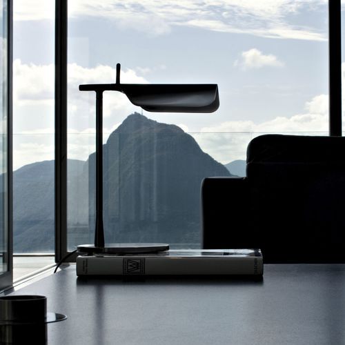 Tischlampe - TAB  - FLOS - Aluminiumguss / PMMA / modern