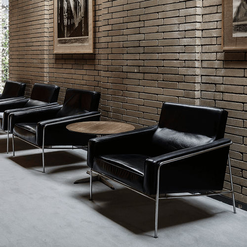 Moderner Sessel - 3300™ - Fritz Hansen - Stoff / braun / schwarz