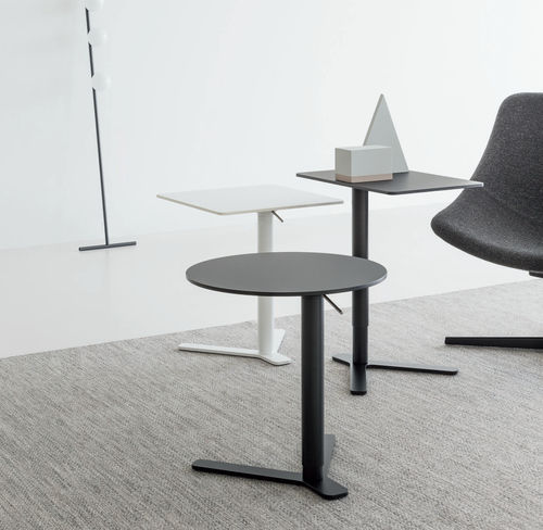 Moderner Beistelltisch - YO - Lapalma - Holz / HPL / Gestell aus Metall