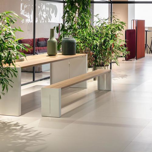 Moderne Gartenbank - PANCO - Lapalma - Iroko / Edelstahl / Contract