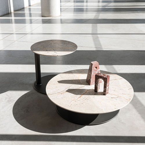 Moderner Couchtisch - KARA  - desiree divani - lackiertes Glas / Gestell aus Metall / rund