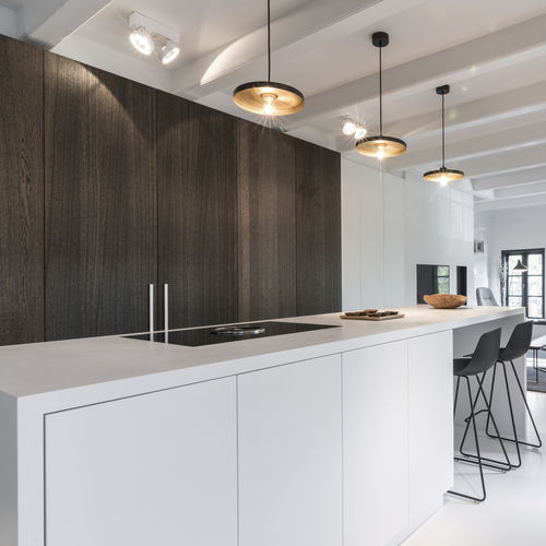 Moderne Küche - CONSTANTIN LOFT - BORA Vertriebs GmbH & Co KG - Holz / Kochinsel / Kochplatte