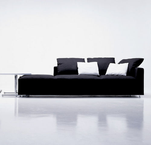Modernes Sofa - CANELA - Carmenes S.L. - Stoff / schwarz / 3 Plätze
