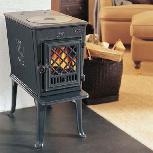 Holz-Kaminofen - F 602 - Jøtul - 5 kW...10 kW / traditionell / Gusseisen