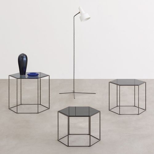 Glass hexagon coffee table discount