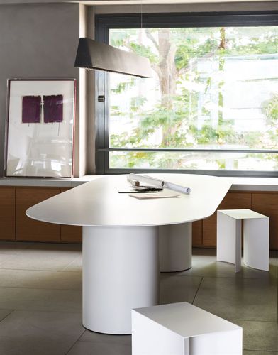 Moderner Tisch - MM8 - DESALTO spa - Aluminium / Gestell aus Aluminium / oval