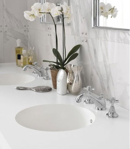 Doppelte Waschtischplatte - CORIAN - Corian®