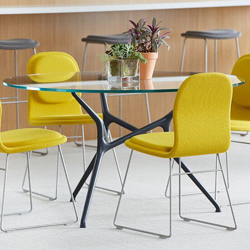Moderner Besprechungstisch - BRANCH - Haworth Europe - Holz / Glas / Gestell aus Aluminium