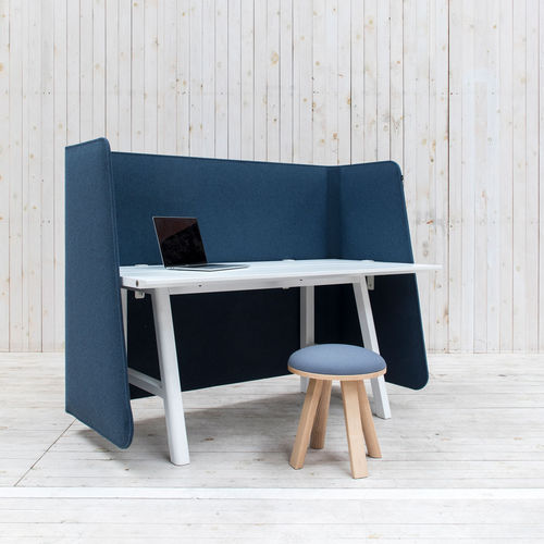 Schreibtisch für Open Space - BUZZIWRAP - Haworth Europe - bodenstehend / modern / Holz