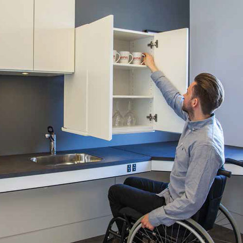 Hochschrank für Küche - DIAGONAL - Ropox A/S - für Personen mit eingeschränkter Mobilität
