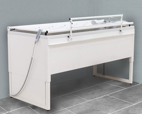 Freistehende Badewanne - 40-141 SERIES - Ropox A/S - zur beruflichen Nutzung / Acryl / Edelstahl