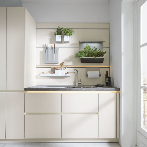 Moderne Küche - NOVA K095 - Schüller Möbelwerk KG - melaminbeschichtet / weiß