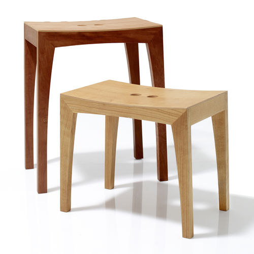 Moderner Fußschemel - OTTO1 - sixay furniture - Eiche / Buche / Massivholz