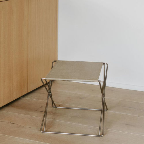 Moderner Hocker - JG  - Fredericia Furniture - Leder / Segeltuch / Gestell aus Stahl