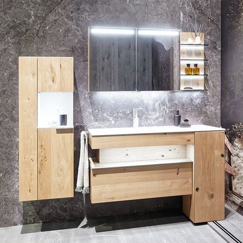 Moderner Badezimmer-Schrank - V-Alpin - Voglauer Möbelwerk Gschwandtner & Zwilling GmbH & Co. KG - für Privatgebrauch / Eiche / Recyclingmaterial