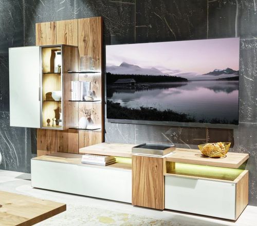 Moderne Wohnwand - V-Alpin - Voglauer Möbelwerk Gschwandtner & Zwilling GmbH & Co. KG - Eiche / Glas / Modul